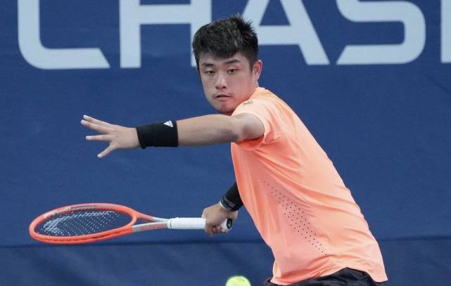 拉脱维亚的 拉脱维亚的