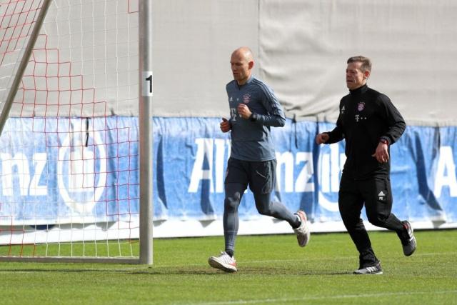 共同谱写巴 共同谱写巴